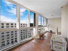 3100 NE 49th St PH05, Fort Lauderdale FL 33308
