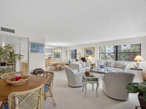 372 Golfview Road 403, North Palm Beach FL 33408