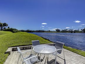 372 Golfview Road 403, North Palm Beach FL 33408