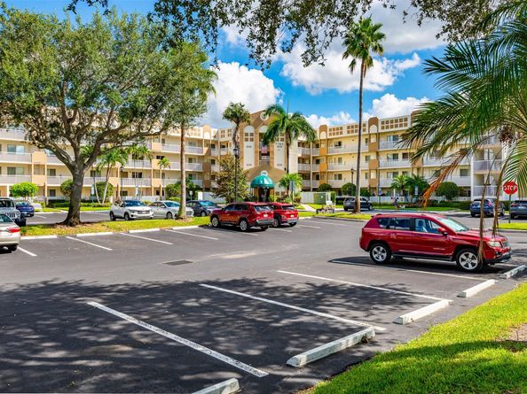 7763 Southampton Ter 215, Tamarac FL 33321