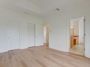 1950 Presidential Way 10, West Palm Beach FL 33401