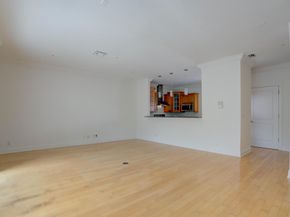 1950 Presidential Way 10, West Palm Beach FL 33401