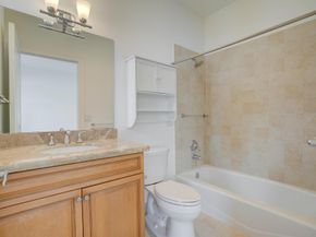 1950 Presidential Way 10, West Palm Beach FL 33401