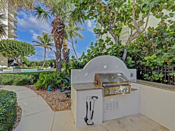 5420 N Ocean Drive 1102, Singer Island FL 33404
