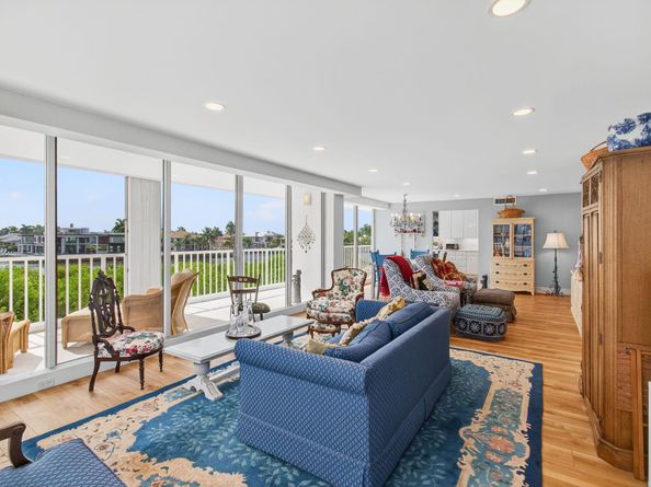 3210 S Ocean Boulevard 301, Highland Beach FL 33487