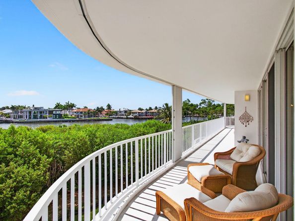 3210 S Ocean Boulevard 301, Highland Beach FL 33487