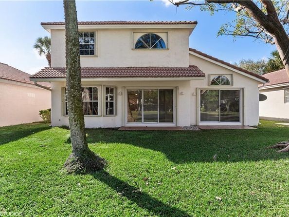 7697 NW 25th St, Margate FL 33063