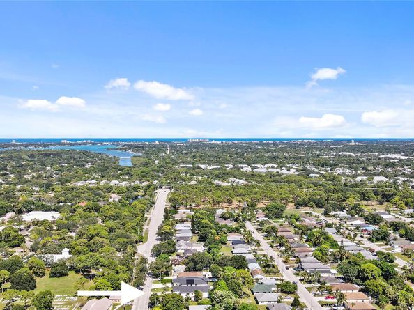 6810 Church Street, Jupiter FL 33458