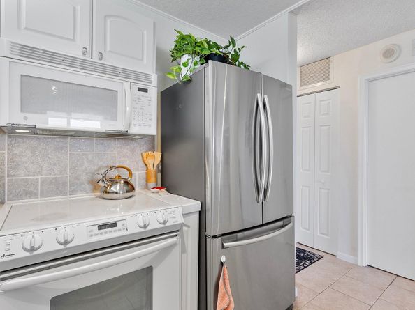 1800 N Andrews Avenue 9i, Fort Lauderdale FL 33311