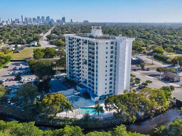 1800 N Andrews Avenue 9i, Fort Lauderdale FL 33311