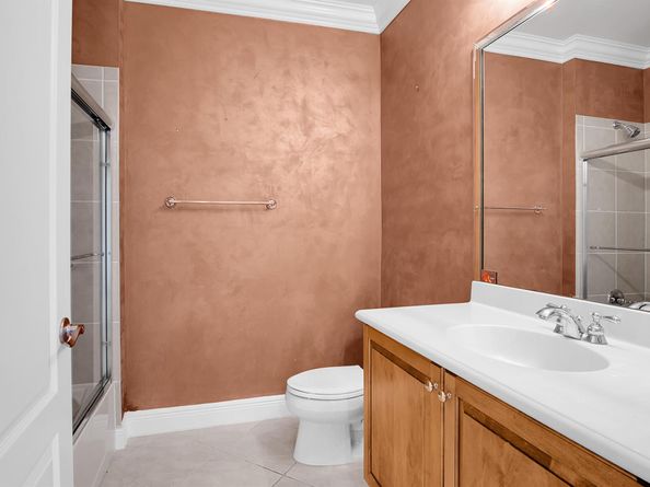 668 NE Francesca Lane, Boca Raton FL 33487