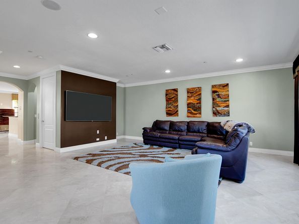 668 NE Francesca Lane, Boca Raton FL 33487