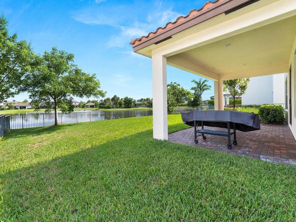 1310 Whitcombe Drive, Royal Palm Beach FL 33411