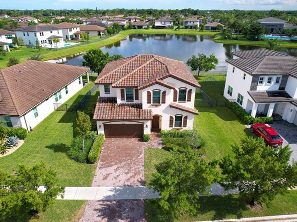 1310 Whitcombe Drive, Royal Palm Beach FL 33411