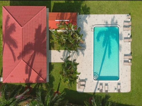 1425 Oxford Lane, Boynton Beach FL 33426