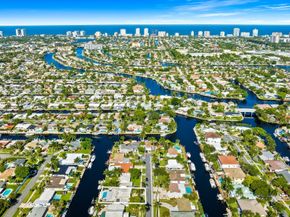 331 SE 9th Ct, Pompano Beach FL 33060