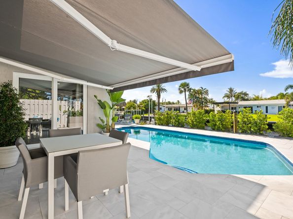 331 SE 9th Ct, Pompano Beach FL 33060