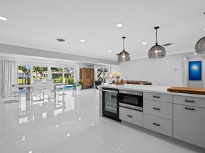 331 SE 9th Ct, Pompano Beach FL 33060
