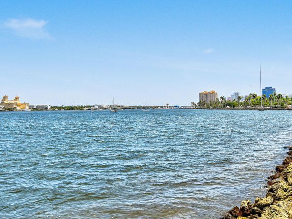 1801 N Flagler Drive 804, West Palm Beach FL 33407