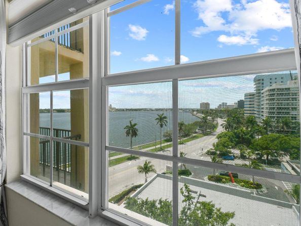 1801 N Flagler Drive 804, West Palm Beach FL 33407