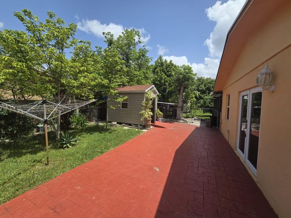 Undisclosed Address #FX-10507851, Miami FL 33177