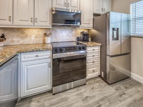 1428 S Lakeside Drive 31, Lake Worth Beach FL 33460