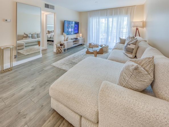 1428 S Lakeside Drive 31, Lake Worth Beach FL 33460