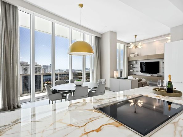 4100 Island Boulevard Ph1, Aventura FL 33160