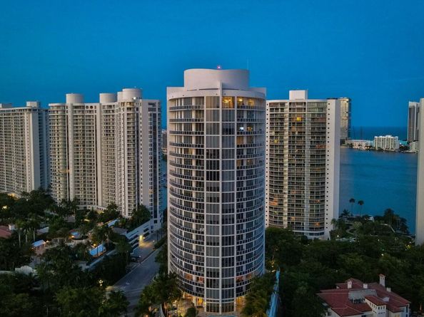 4100 Island Boulevard Ph1, Aventura FL 33160