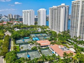 4100 Island Boulevard Ph1, Aventura FL 33160