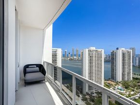 4100 Island Boulevard Ph1, Aventura FL 33160