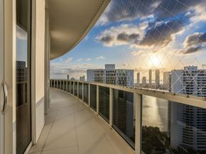 4100 Island Boulevard Ph1, Aventura FL 33160