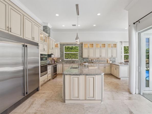 1030 Rhodes Villa Avenue, Delray Beach FL 33483