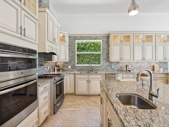 1030 Rhodes Villa Avenue, Delray Beach FL 33483