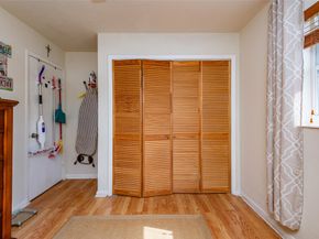 810 Lake Shore Dr 25, West Palm Beach FL 33403