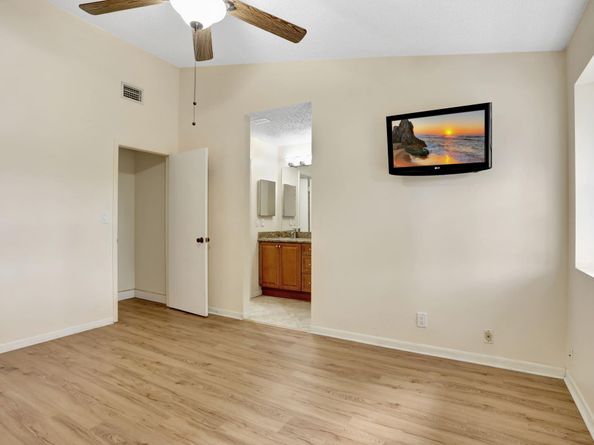 3341 Carambola Cir 2415, Pompano Beach FL 33066