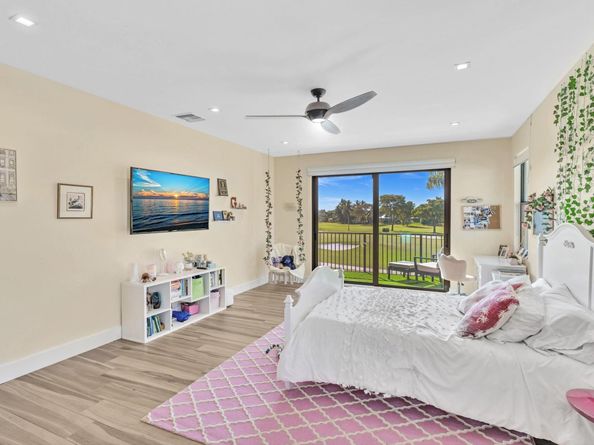 4621 NE 25th Ave, Fort Lauderdale FL 33308