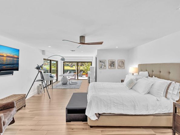 4621 NE 25th Ave, Fort Lauderdale FL 33308