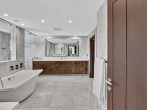 4621 NE 25th Ave, Fort Lauderdale FL 33308