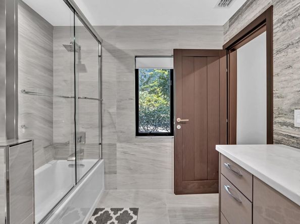 4621 NE 25th Ave, Fort Lauderdale FL 33308