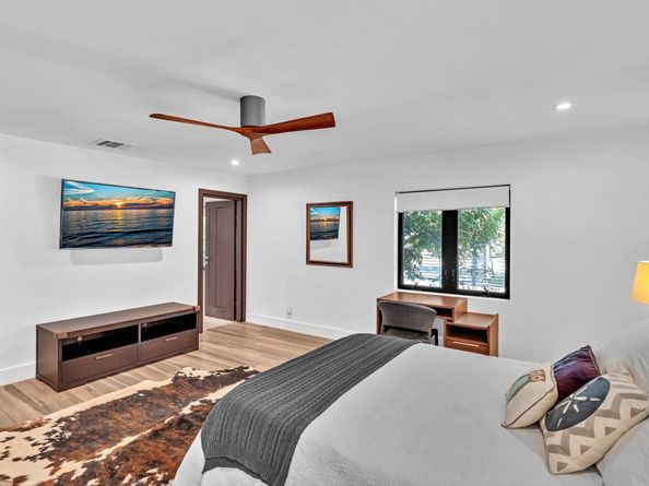 4621 NE 25th Ave, Fort Lauderdale FL 33308