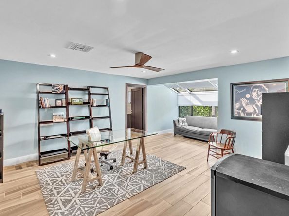 4621 NE 25th Ave, Fort Lauderdale FL 33308