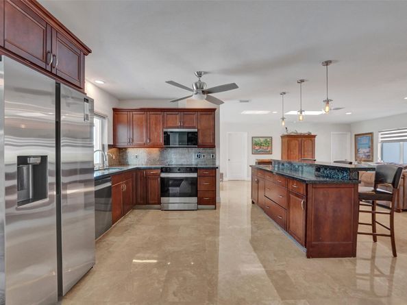 2805 NE 29th St, Fort Lauderdale FL 33306
