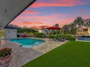 2805 NE 29th St, Fort Lauderdale FL 33306