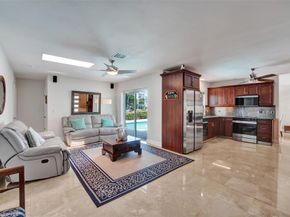 2805 NE 29th St, Fort Lauderdale FL 33306