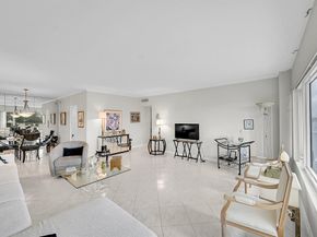 701 E Camino Real 4b, Boca Raton FL 33432