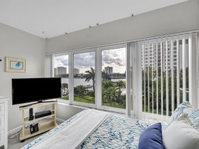 701 E Camino Real 4b, Boca Raton FL 33432