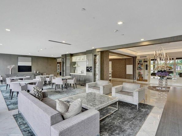 701 E Camino Real 4b, Boca Raton FL 33432