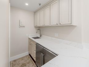 235 Sunrise Avenue 2211, Palm Beach FL 33480