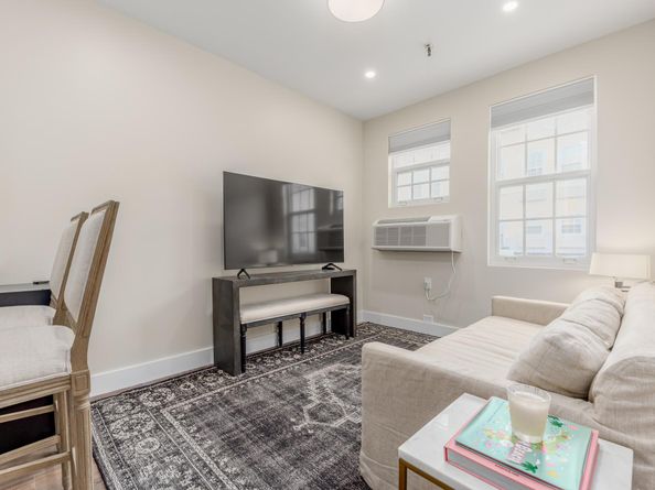 235 Sunrise Avenue 2211, Palm Beach FL 33480